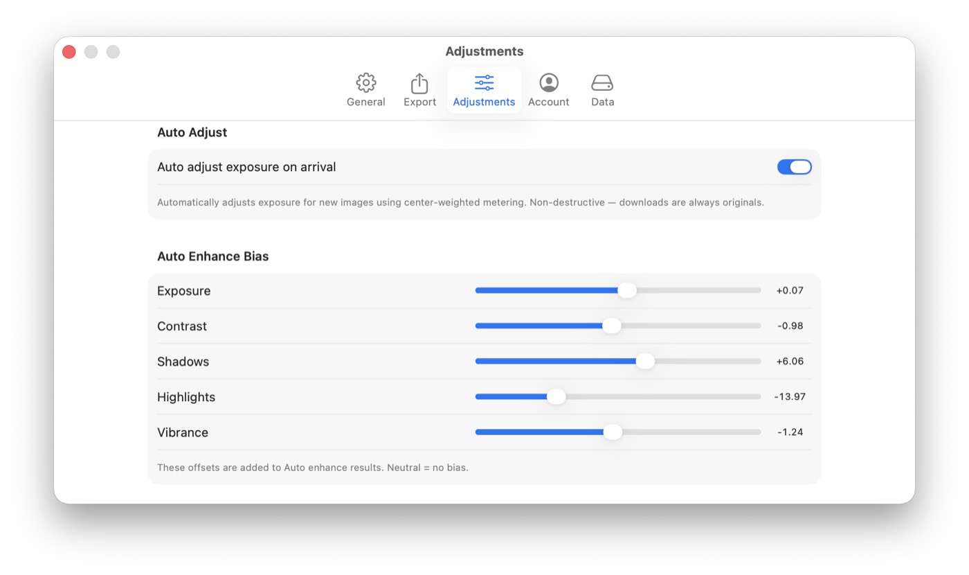 Photostream adjustment settings showing auto adjust on arrival and tone bias sliders